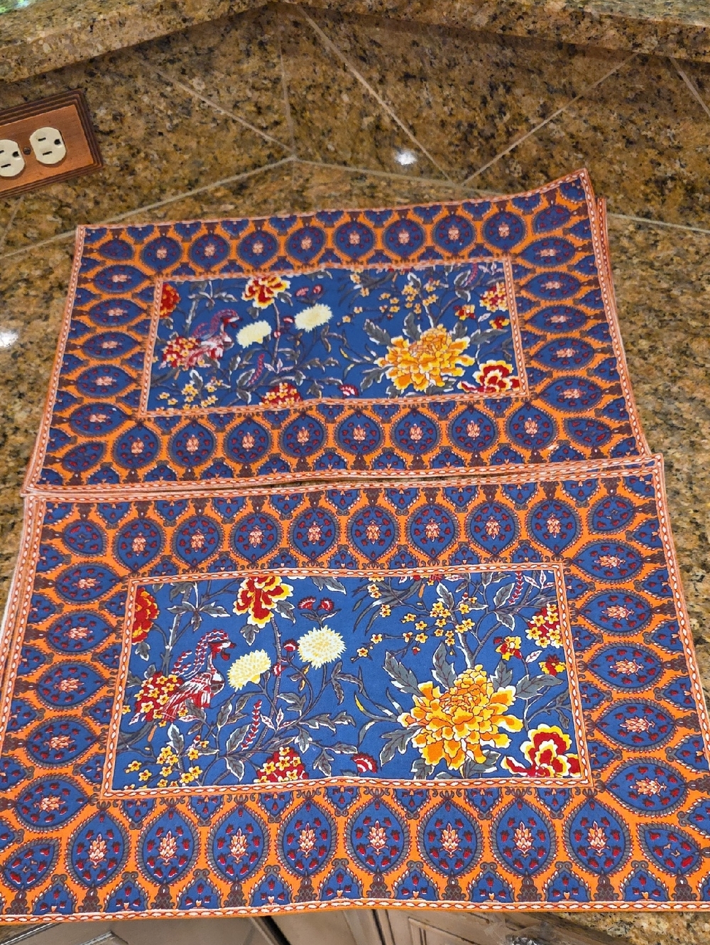 5 Floral Cloth Placemats